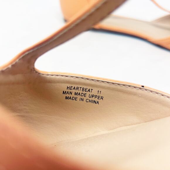 [ModCloth] Turn Back Prime T-Strap Retro Pointed Toe Vegan Ballet Flats Size 11 - Picture 9 of 11